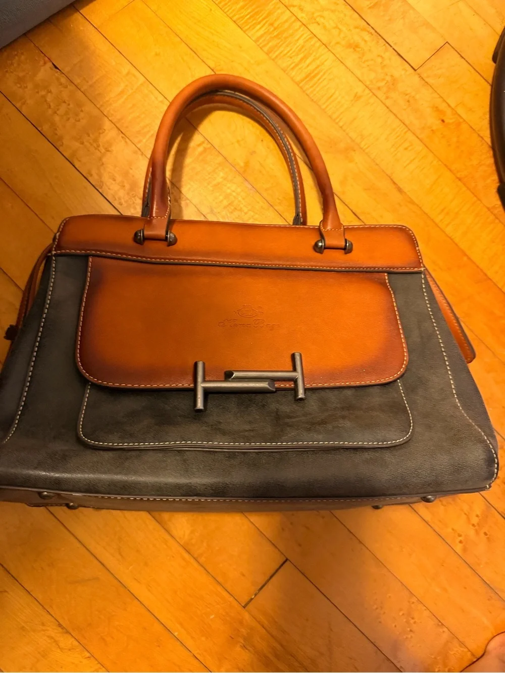 Hema bags elegant satchel